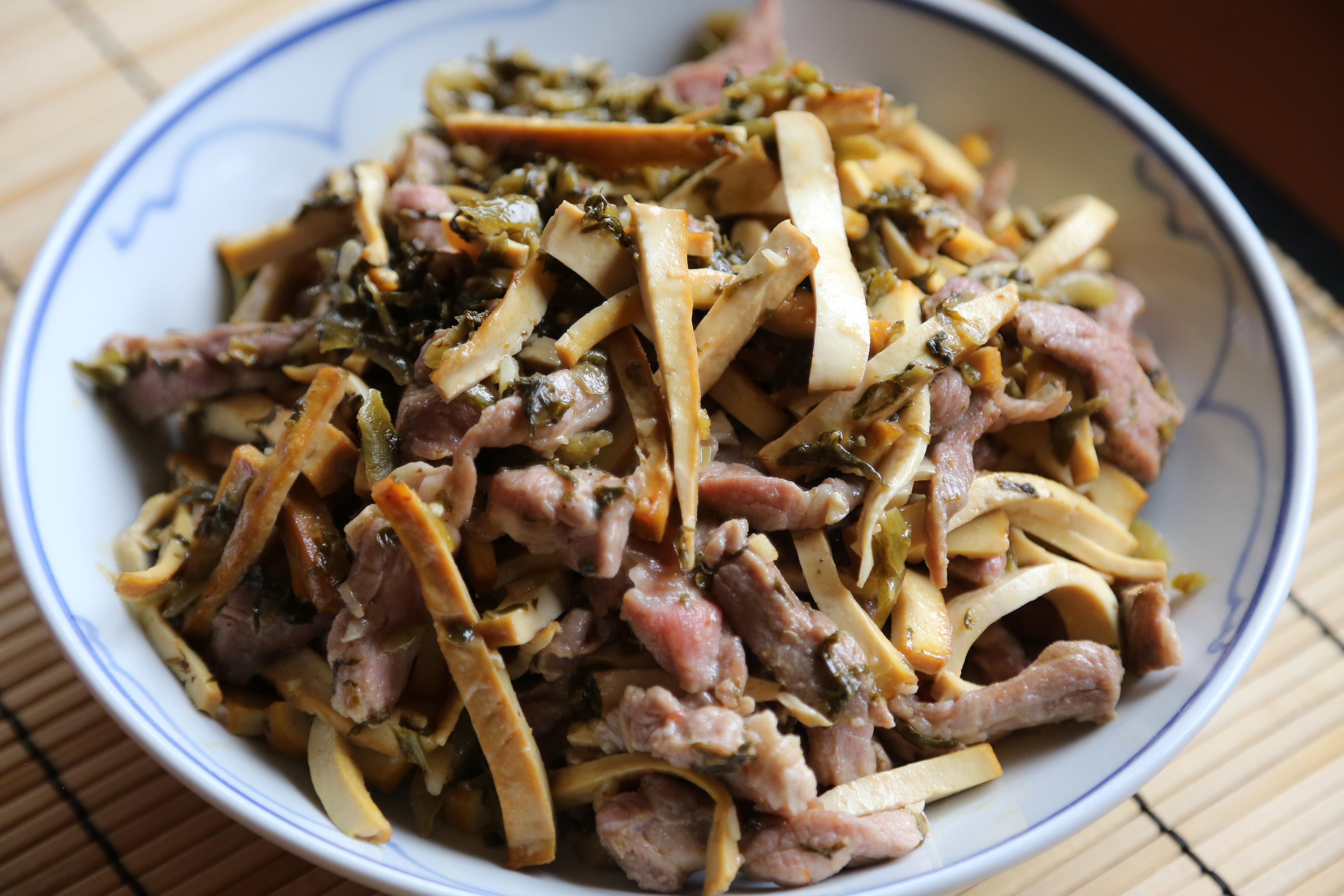 炸菜雪裡紅炒肉絲 完成品