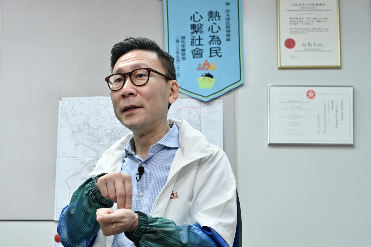 一舉兩得:  黃昕然希望利用科技改善區內居民的生活質素，同時為初創或科創企業提供機會落實方案。