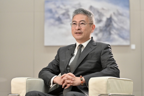 賓至如歸: 劉震鼓勵市民做好迎接旅客的心態，令旅客感到受歡迎和關懷。