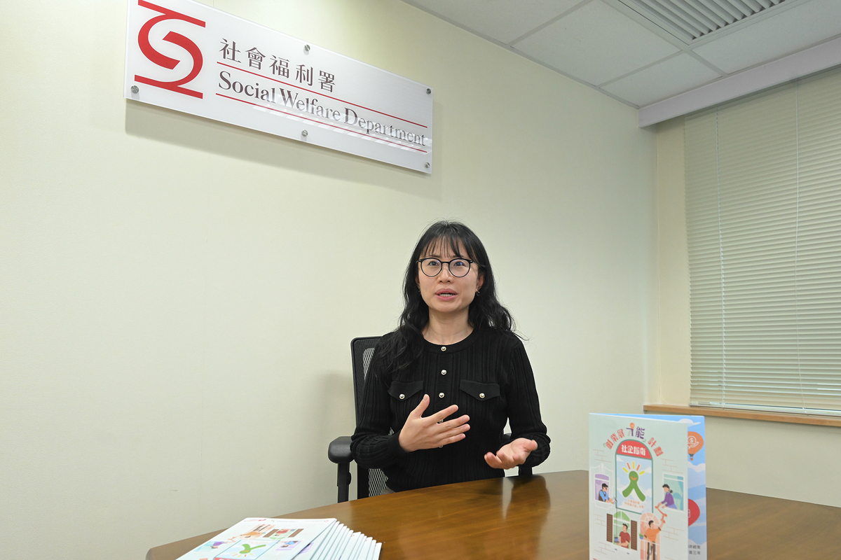 融入社會:  政府康復政策的目標是讓殘疾人士發揮所能，晏敏琪希望計劃可鼓勵更多僱主聘用殘疾人士，支持他們自力更生。