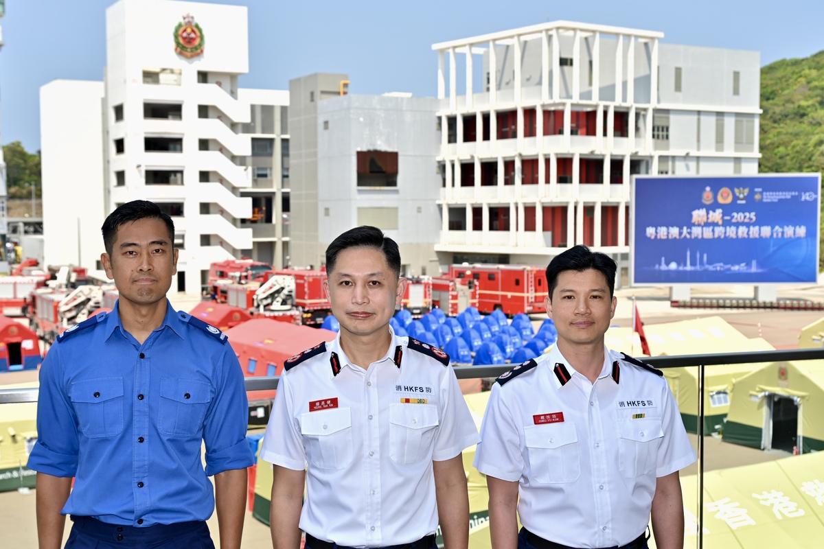 派員支援: 楊恩健(中)表示,粵澳合共派出約75人參與是次行動。