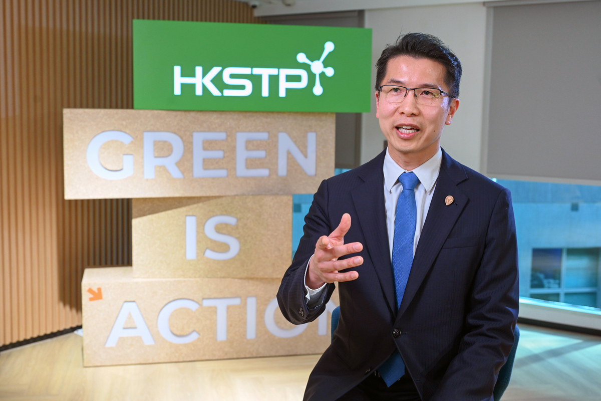 拓展商機:  李俊豪表示，綠色科技樞紐能帶動更多商業機會，協助籌集資金，加速綠色科研成就商品化的進程。