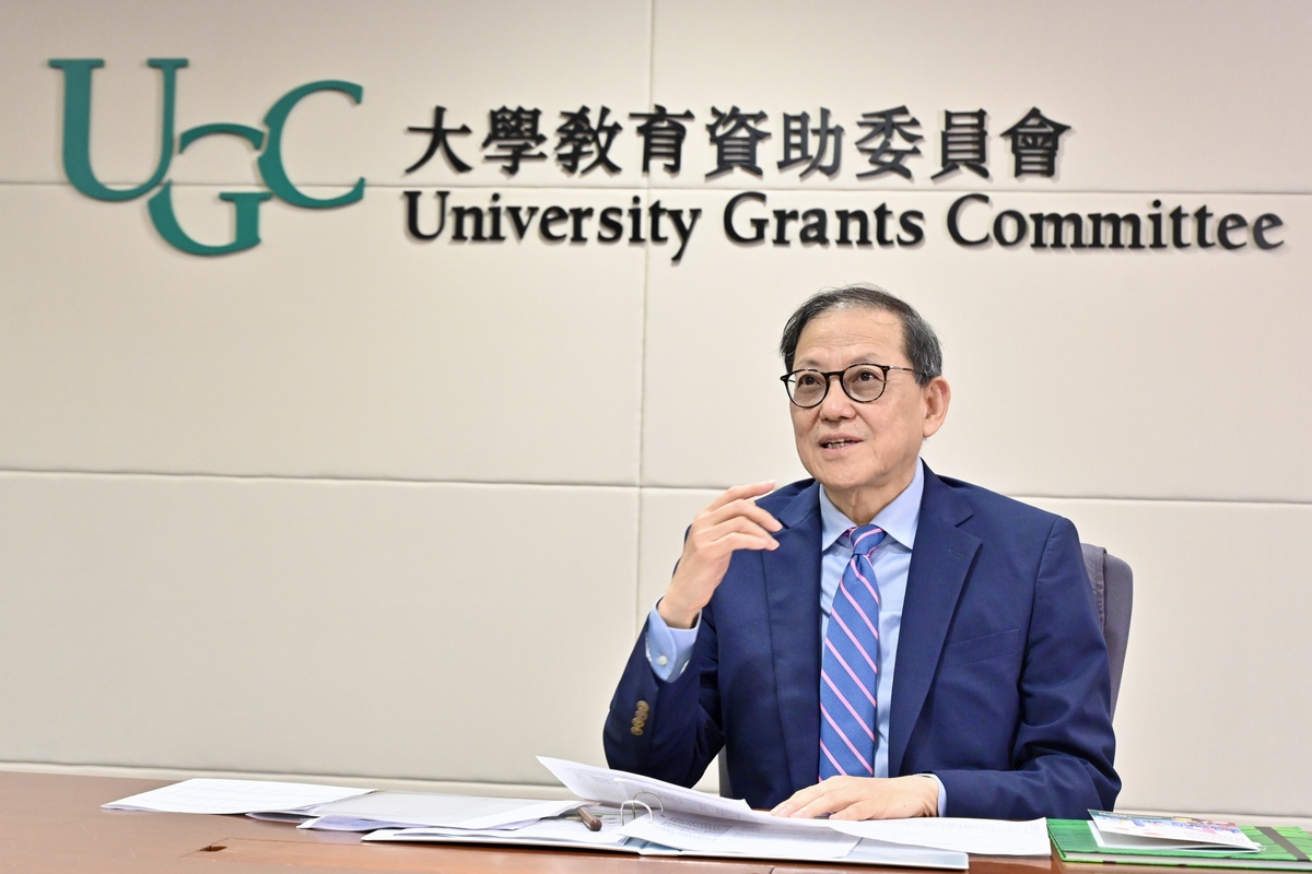 人才匯聚: 鄧特抗指,能夠吸引更多外地學生來港升學,對香港發展大有益處。