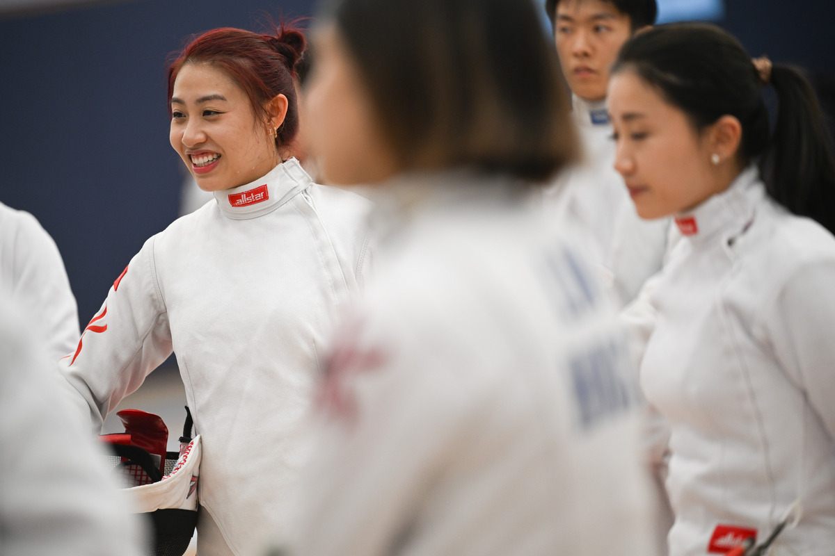 全力以赴:  佘繕妡（左）表示，爭取獎牌之餘會享受比賽，打出運動員精神。