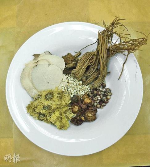 清熱龍膽草土茯苓湯