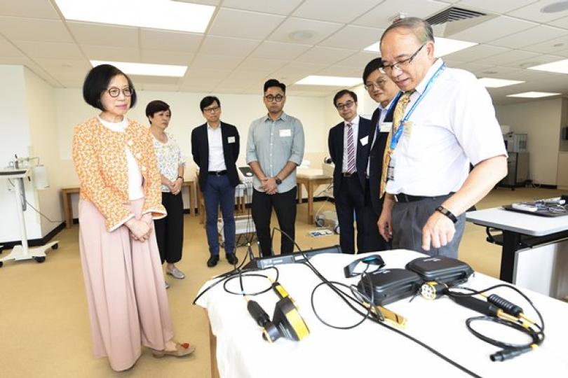 陳肇始訪油尖旺區