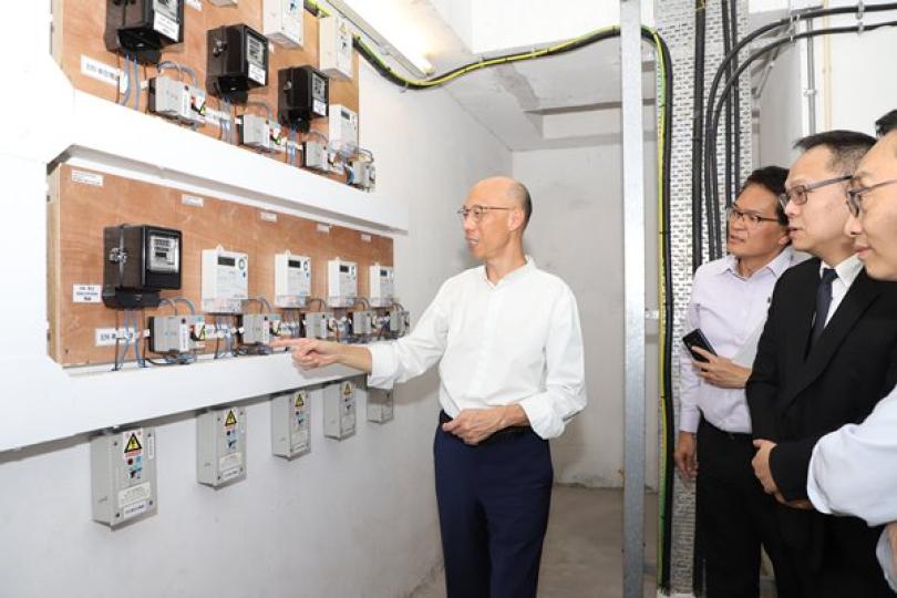 政府擬資助私樓設電動車充電設施