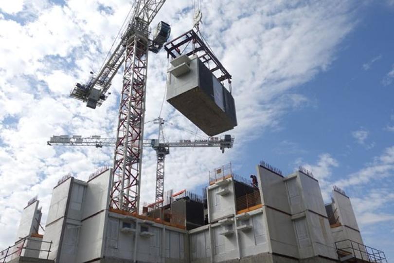 黃偉綸網誌談組裝合成住宅項目