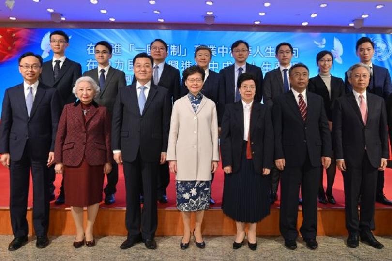 培育青年放眼世界