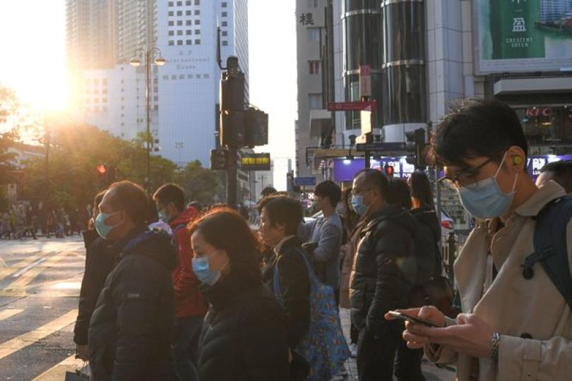 陳茂波網誌：齊心合力挺過去