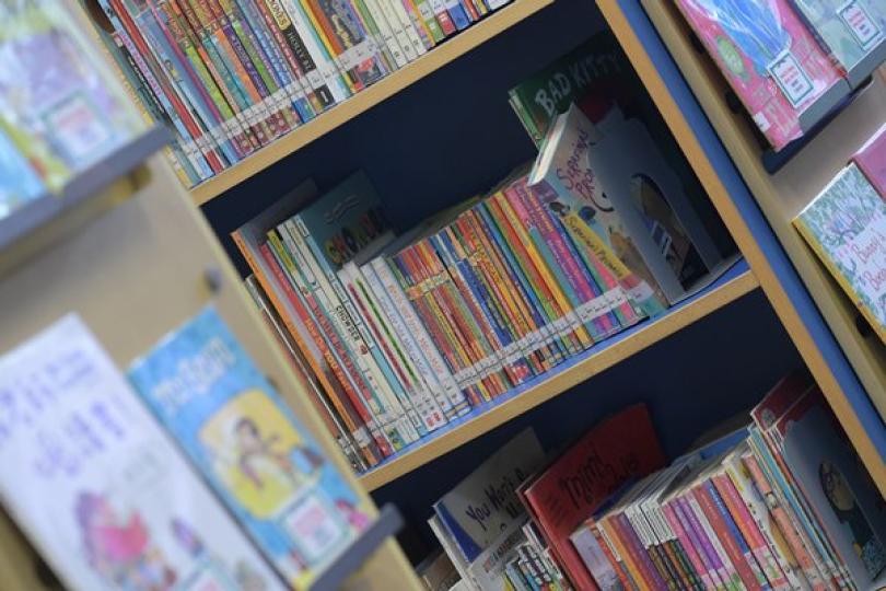 圖書館職員染新型肺炎