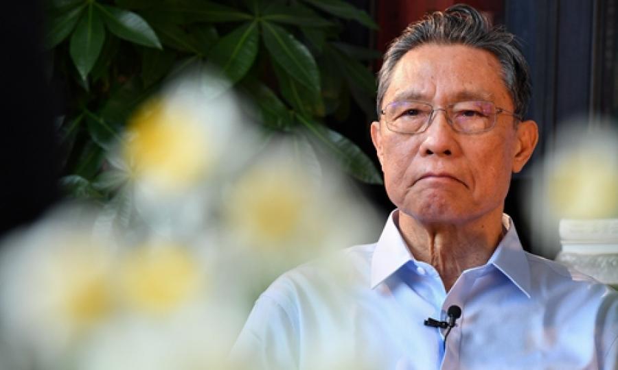 鍾南山膺共和國勛章