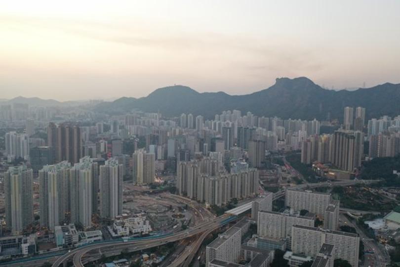 增撥資源 推動過渡性房屋建設