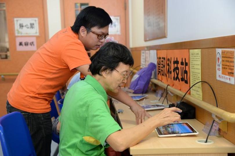 優化培訓計劃 吸引青年護理員