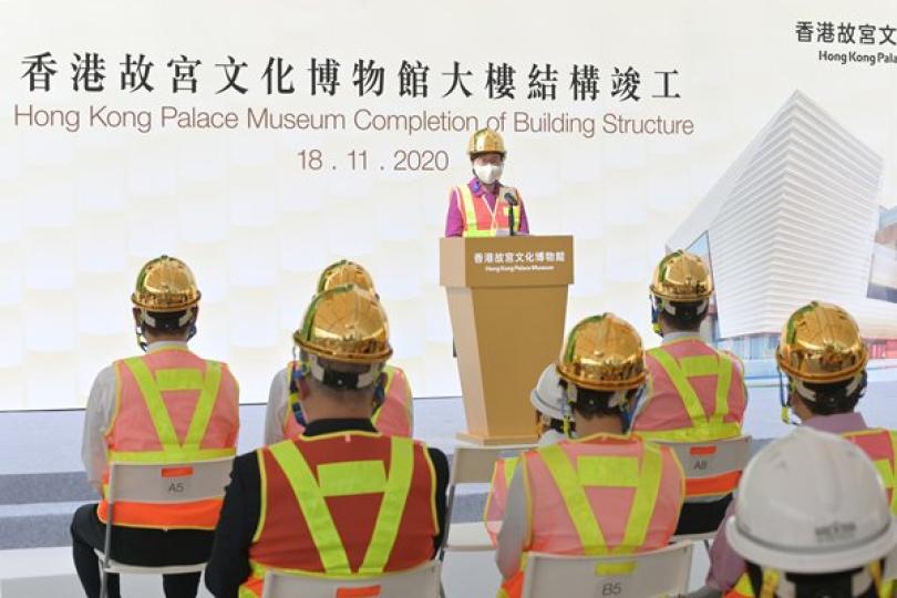 特首：大力推動文化藝術多元發展