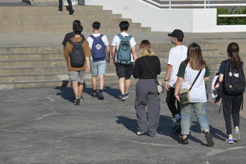 政府推計劃助青年往大灣區就業