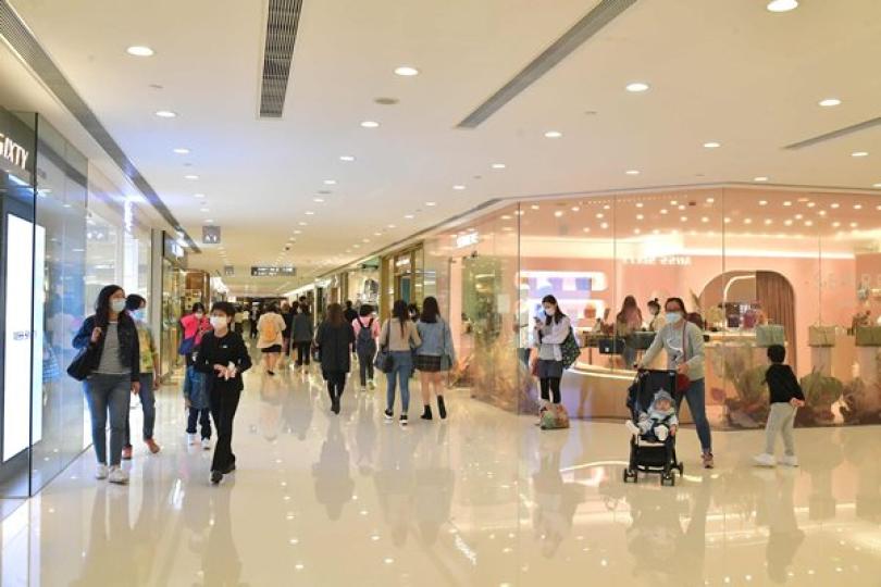 11月整體消費物價按年微跌0.2% 