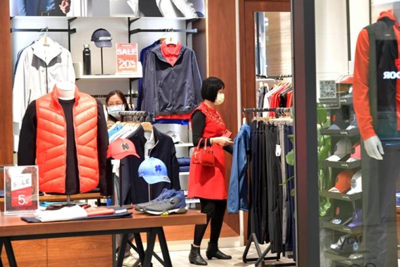 12月零售業銷貨值跌13.2%