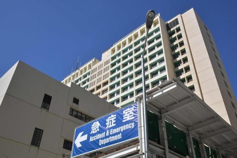 沒戴面罩為患者採樣 護士須檢疫