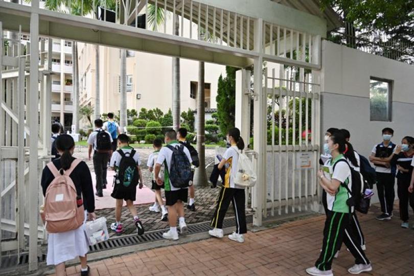 全面復課須視乎疫情發展