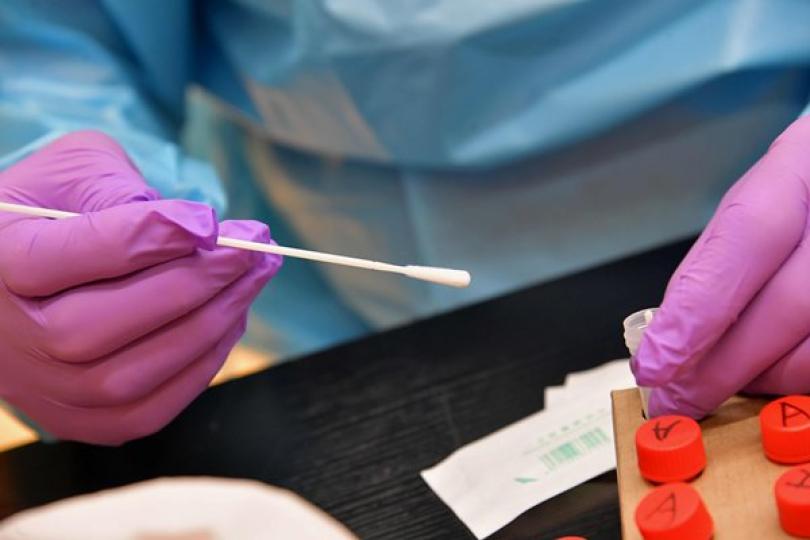 中西區十人違強檢公告