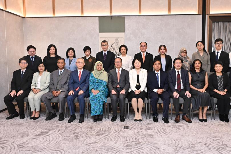 林定國晤中國東盟委員會代表團