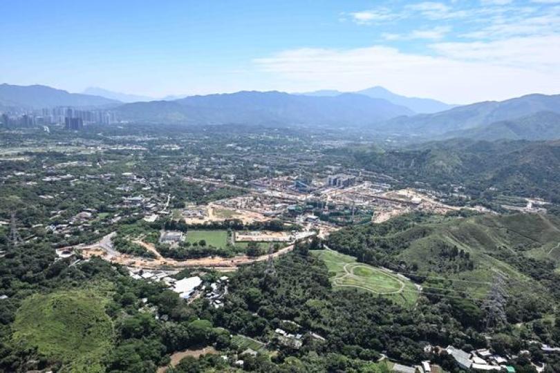 以四中全會精神融入國家發展大局